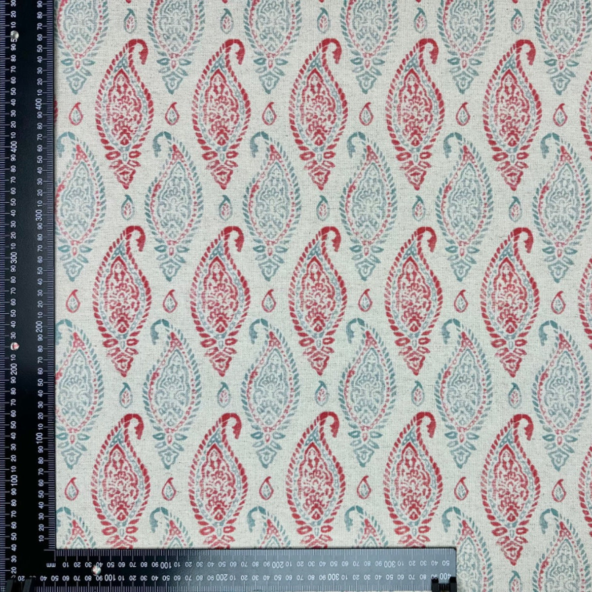 Prestigious Textiles Wollerton Poppy paisley cotton linen fabric from the Greenhouse collection Scale