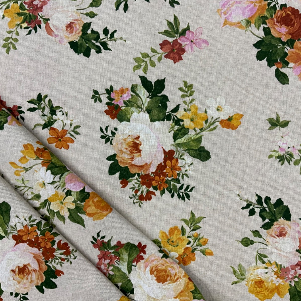 T478 Vintage Roses Apricot Linen