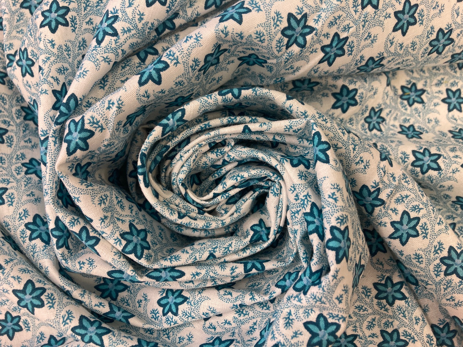 Carmen Bloom - Vintage collection 81