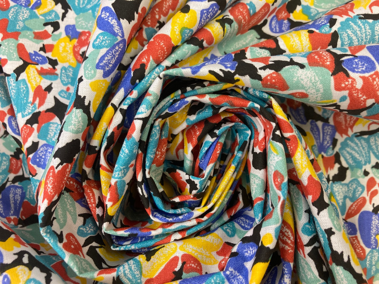 Doris Abstract - Vintage collection 85
