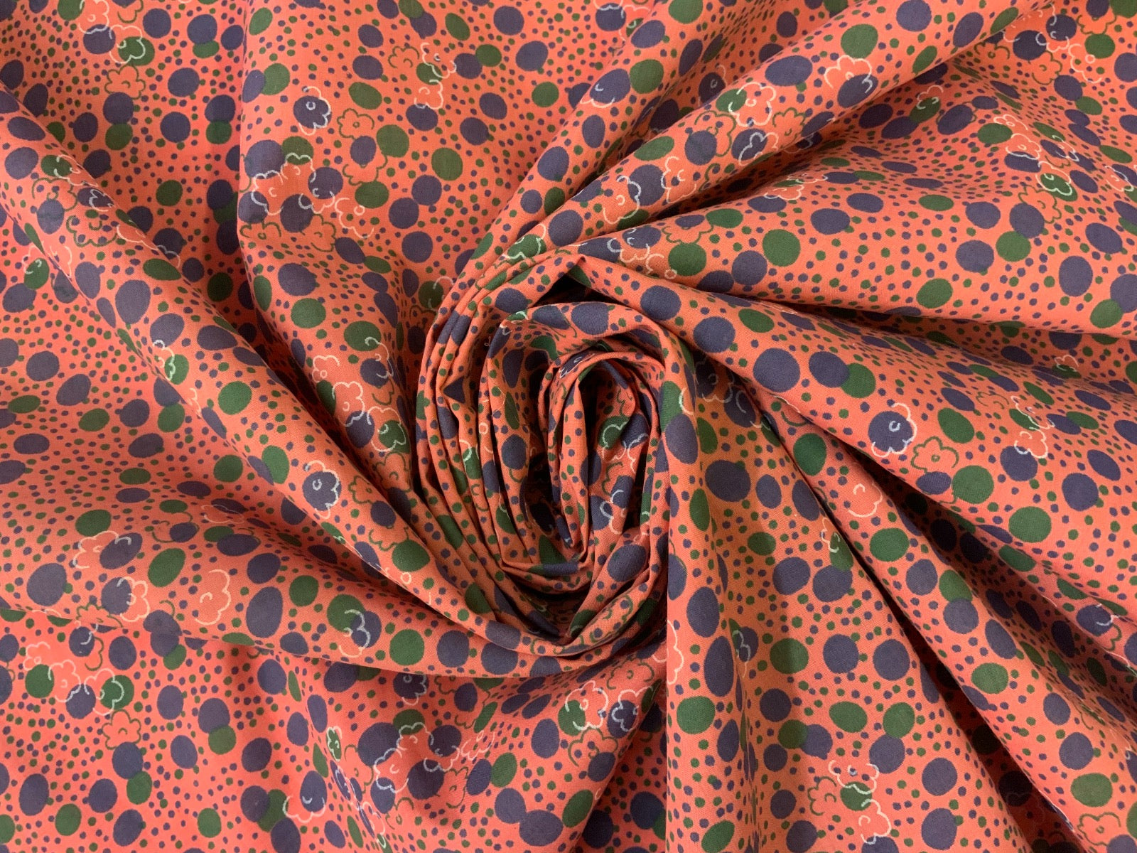 Pebbles and Daisies - Vintage collection 1
