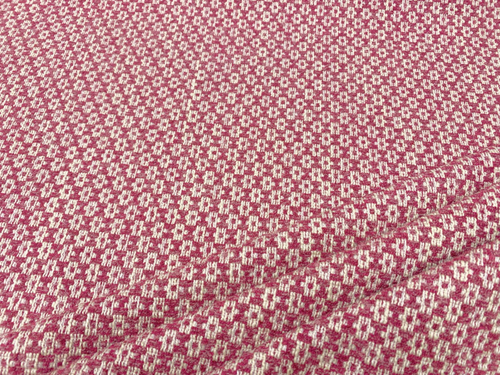 S253 Stravanger Mini Pink