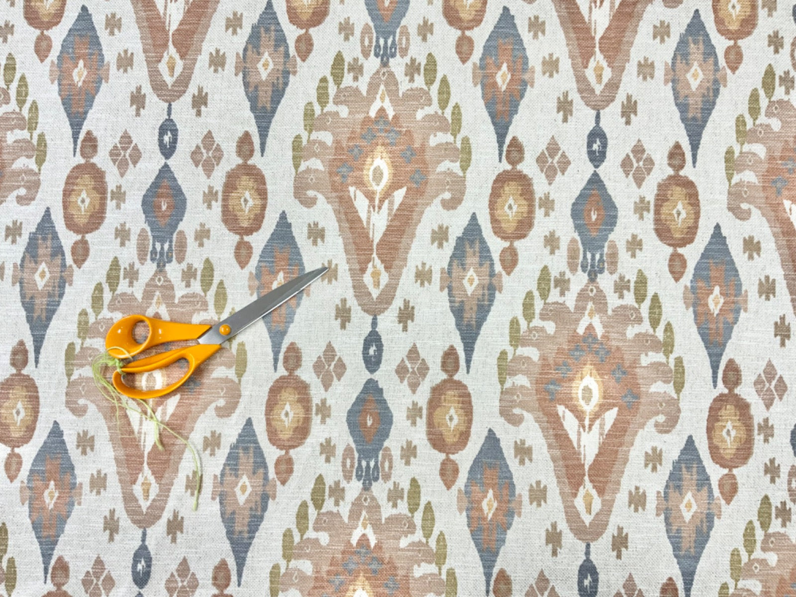 iLiv Boho Shell