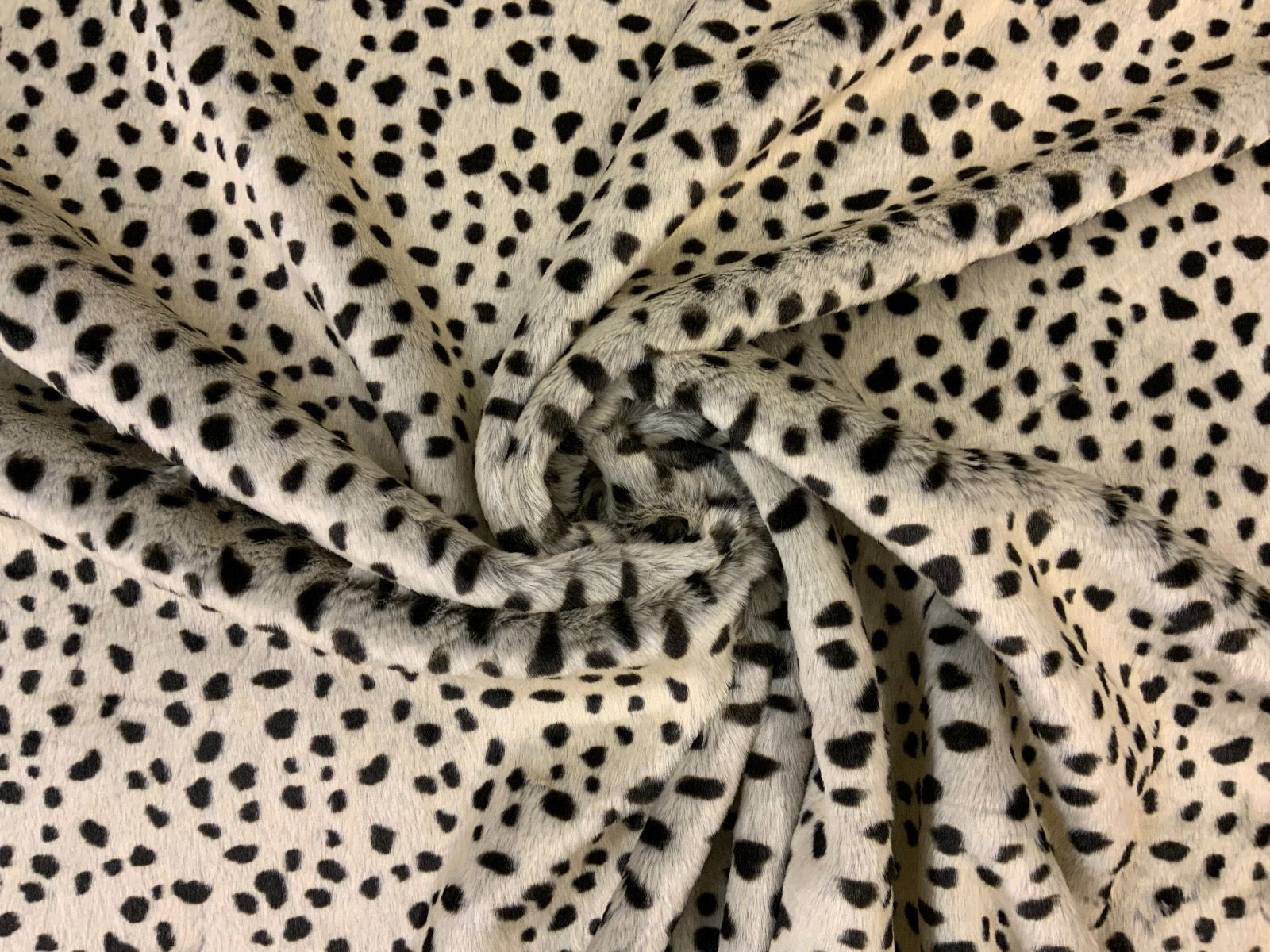 Luxury Cheetah Faux Fur Tex Ex 2489