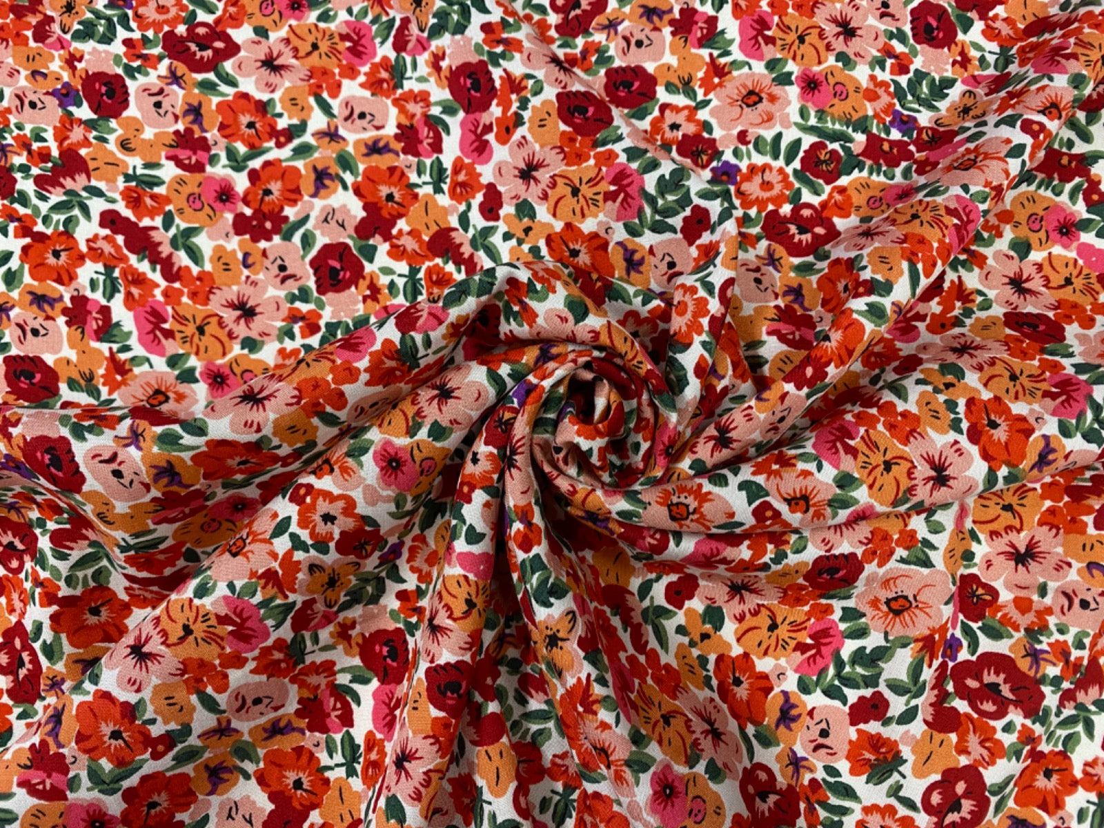 Posy Viscose Rouge W45