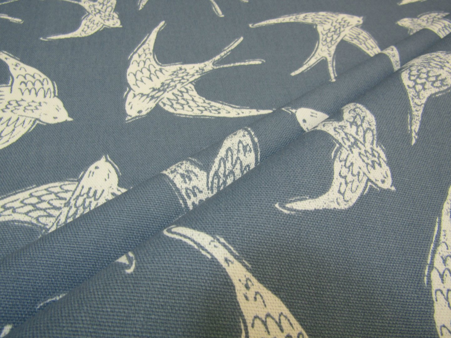 Clarke & Clarke Fly Away Navy