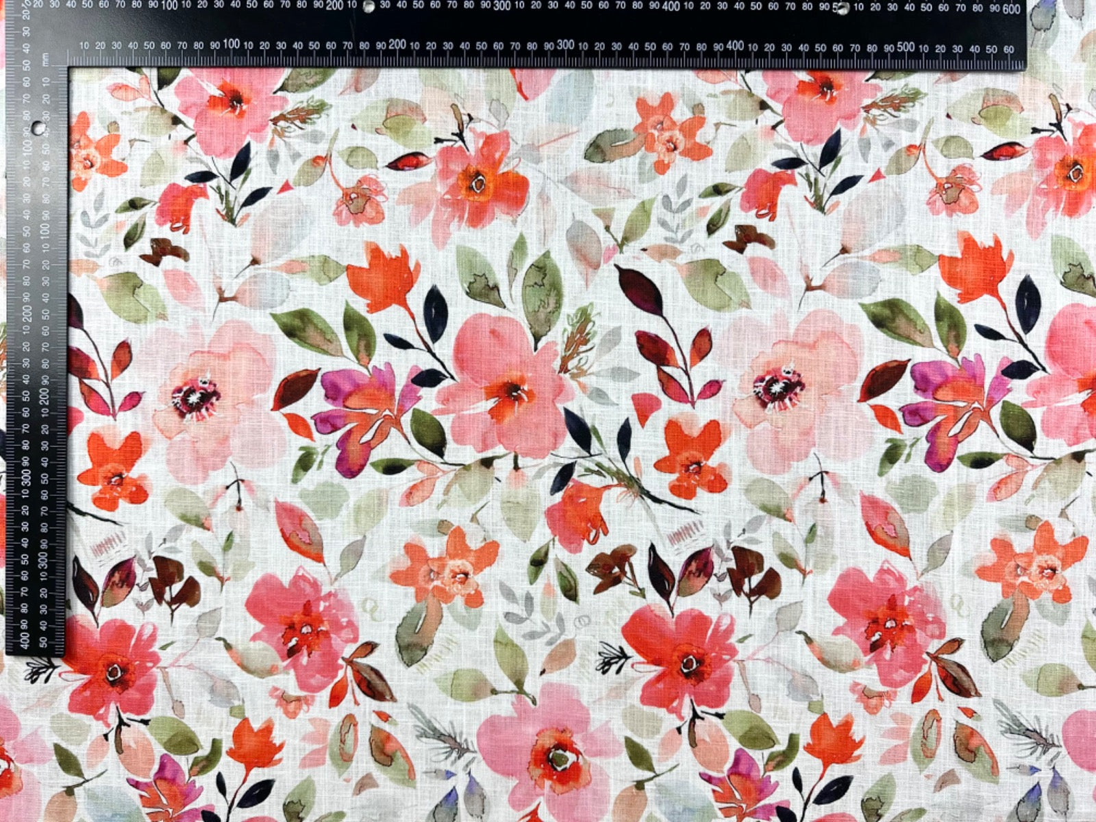 C775 Linen Painted Flowers Pink
