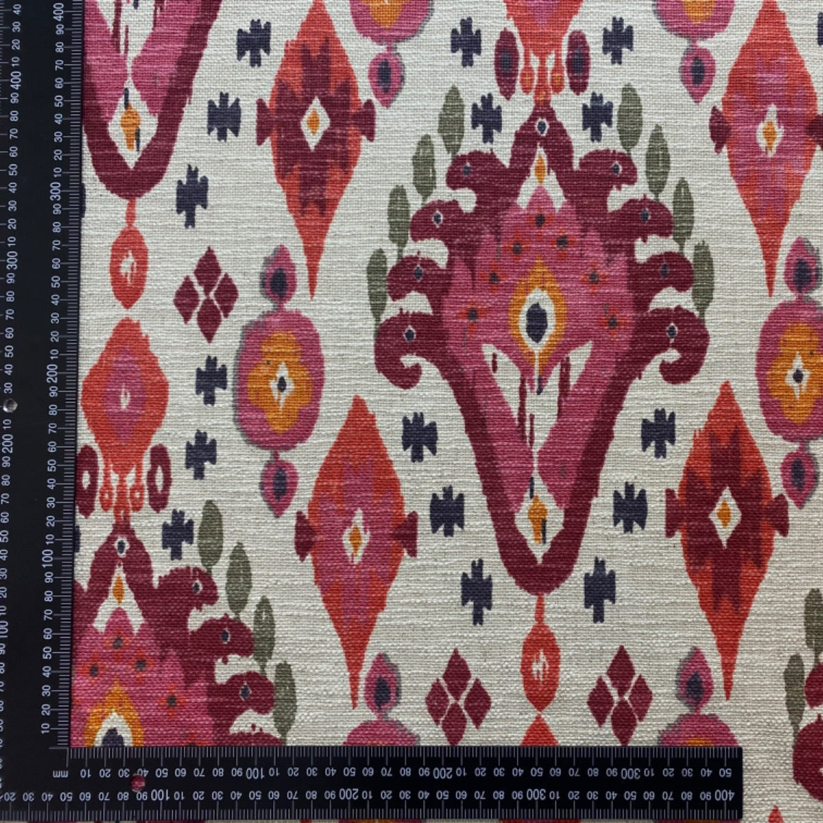 iLiv Boho Begonia Fabric Scale