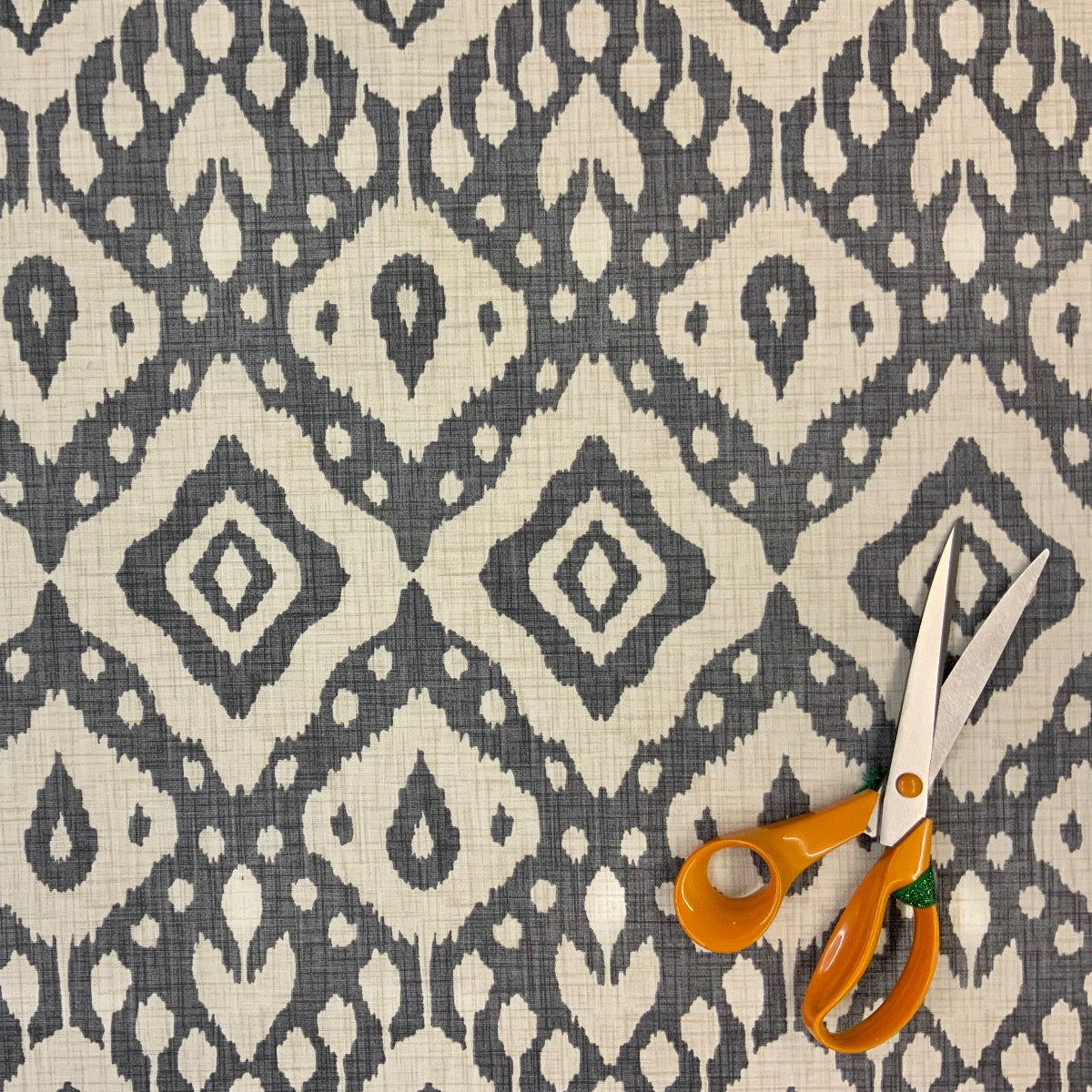 iLiv Marrakech Anthracite Fabric Scale