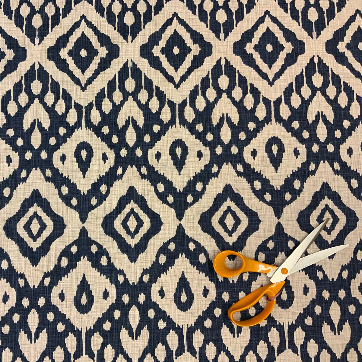 iLiv Marrakech Ink Fabric Scale