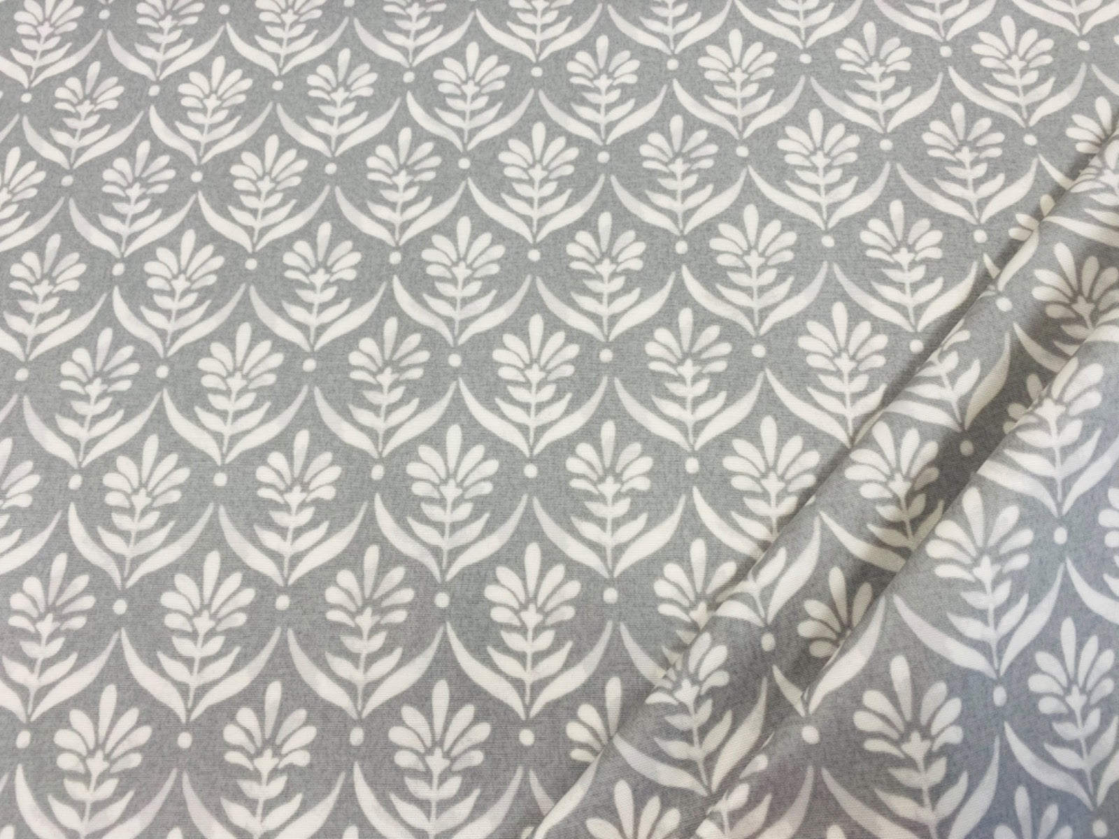 Prestigious Iris Shadow Matt PVC