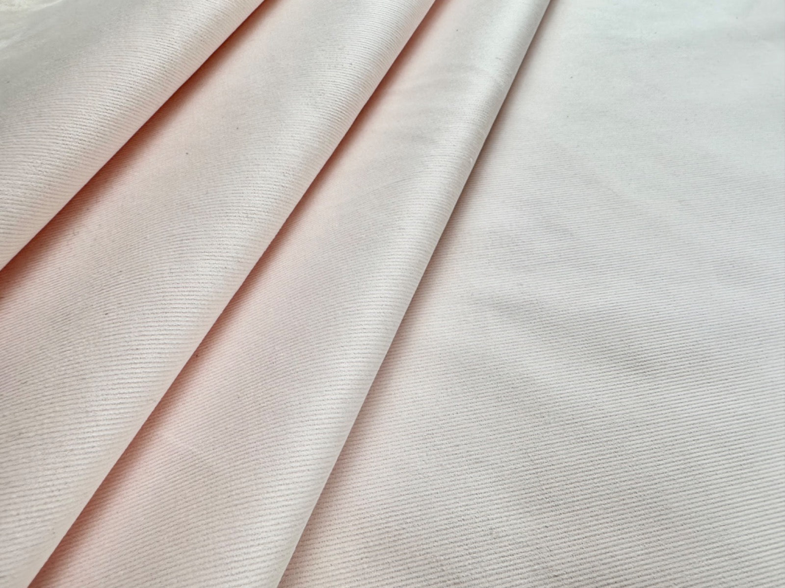 F368 Ex Designer Stretch Baby Cord 25 Wale Petal Pink