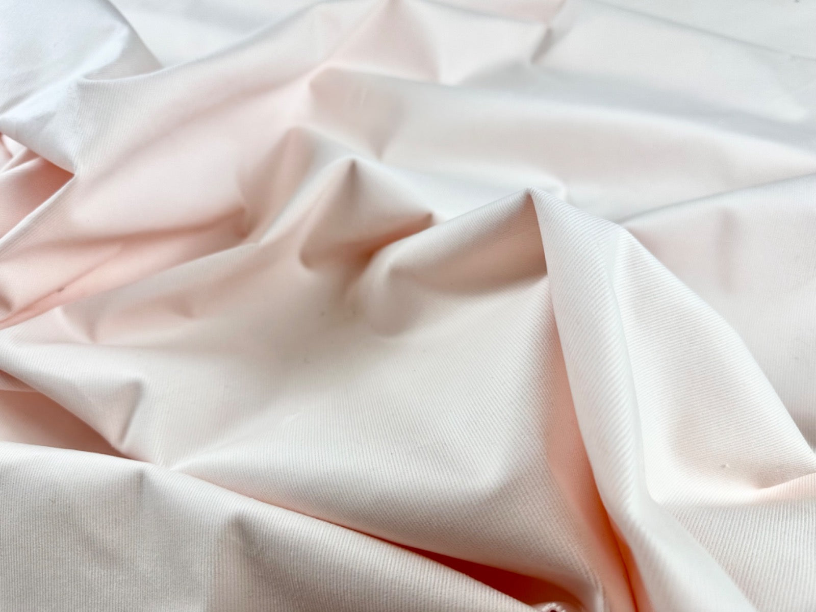 F368 Ex Designer Stretch Baby Cord 25 Wale Petal Pink