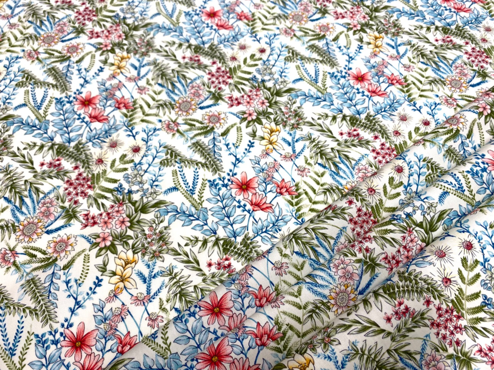 Flower Field Cotton Poplin Ivory Multi C772