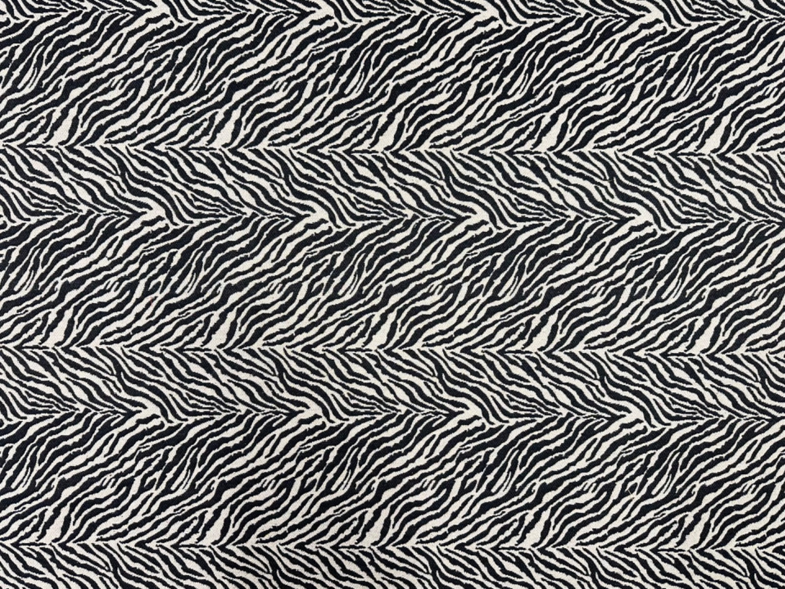 F377 Zebra Tapestry