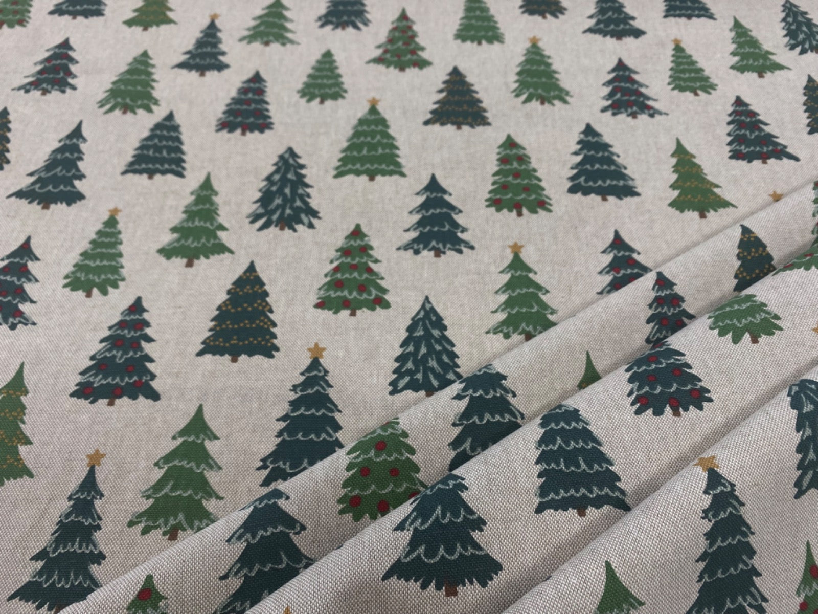 Christmas Tree Forest T541