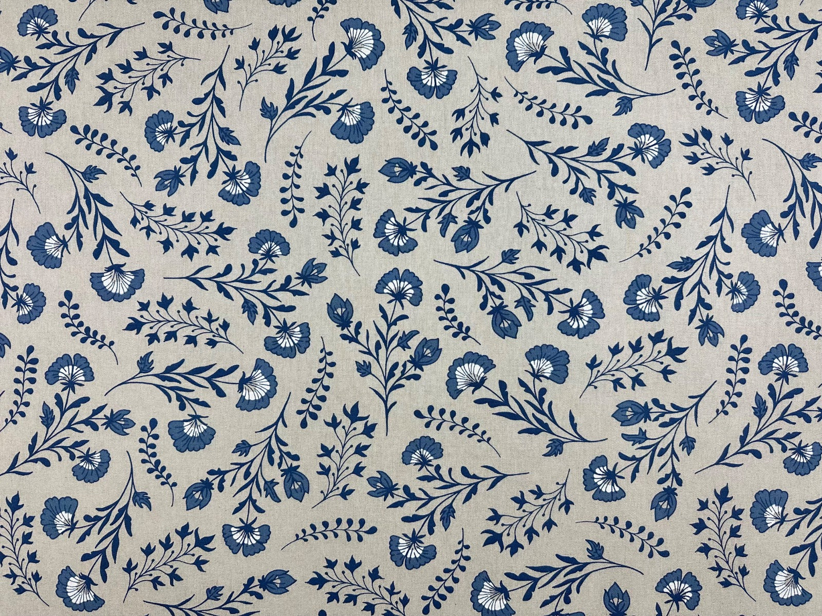 T558 Folk Flowers Blue Linen