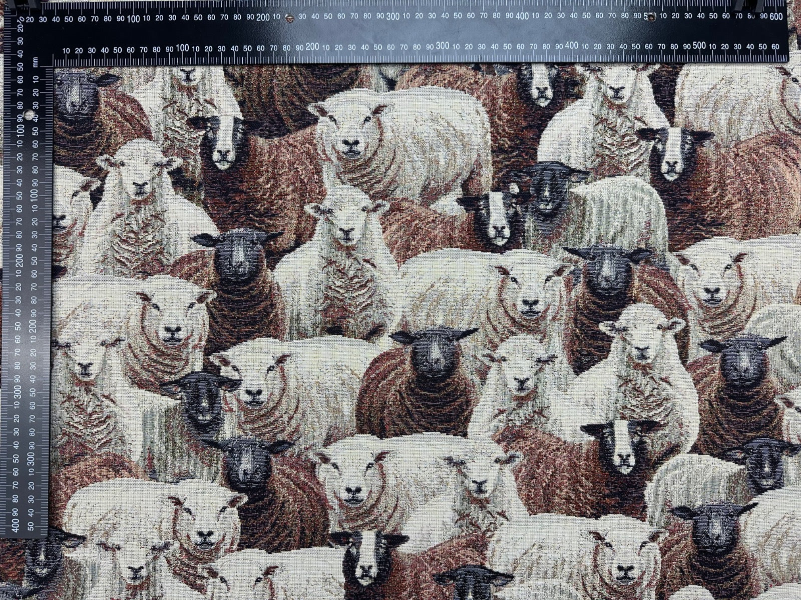 T559 Sheep Tapestry