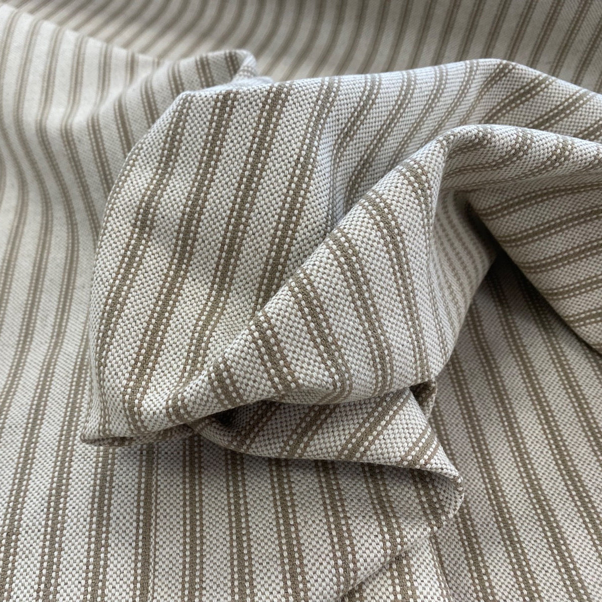 S282 Taupe Rustic Country Ticking Stripe 