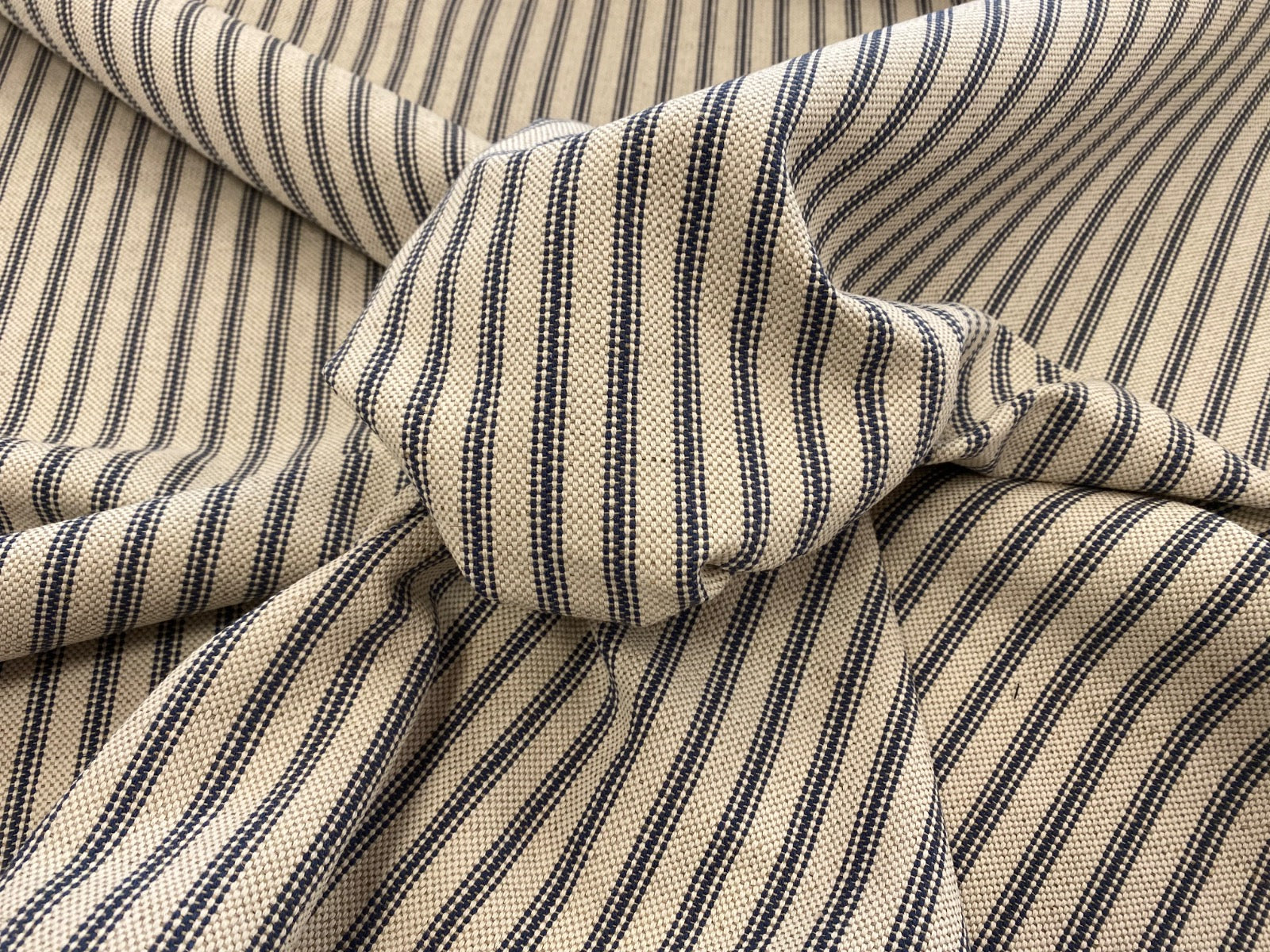 S279 Navy Rustic Country Ticking Stripe 