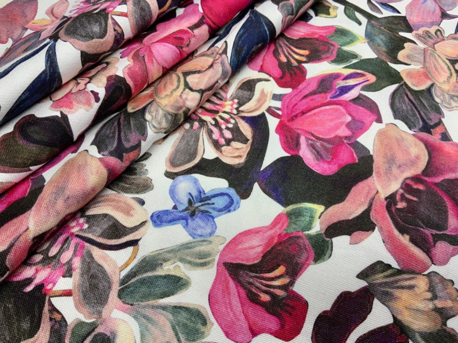 C801 Eden Floral Viscose Linen