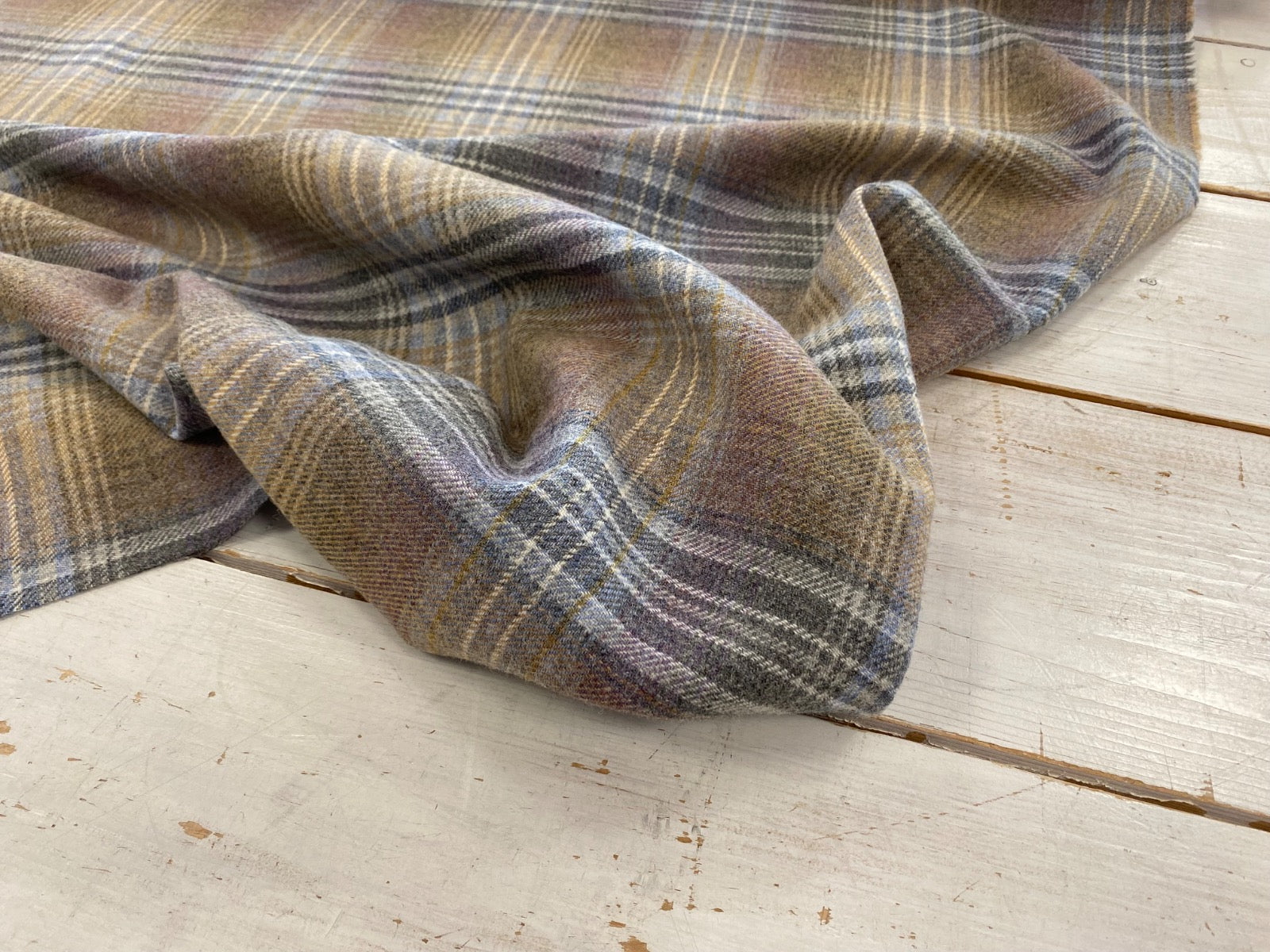Chess Balmoral Heather 100% wool tartan