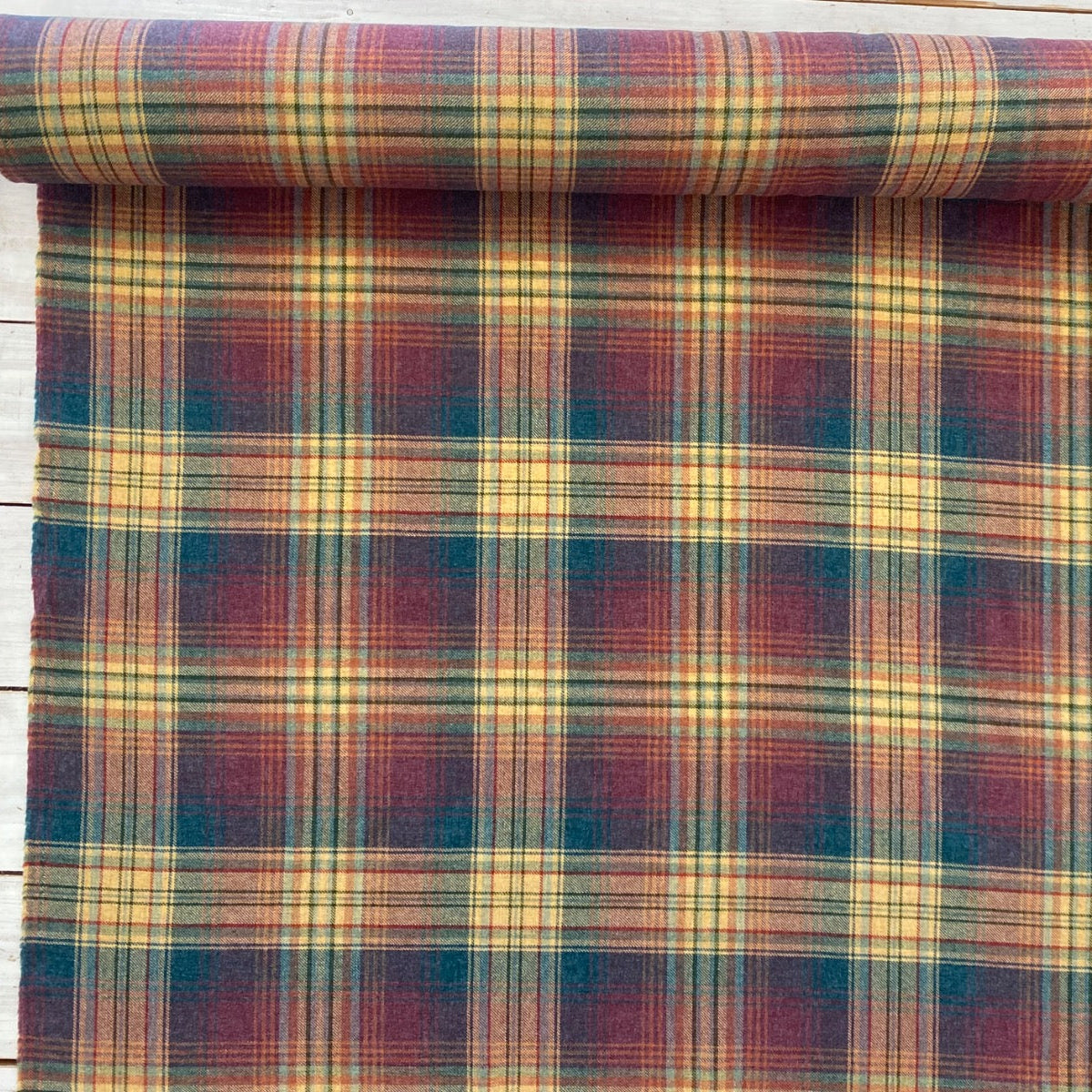 Chess Balmoral Monarch 100% wool tartan