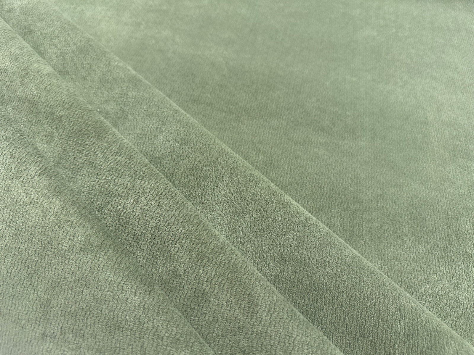 H408 Ultra Clean Velvet Moss