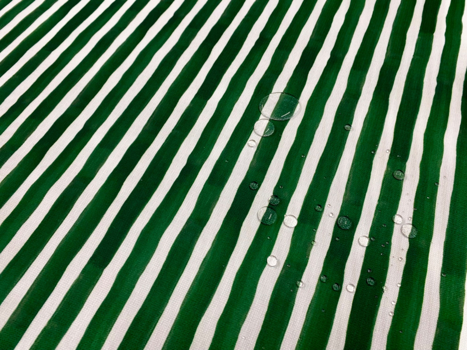 H392 Biarritz Waterproof Stripe Green