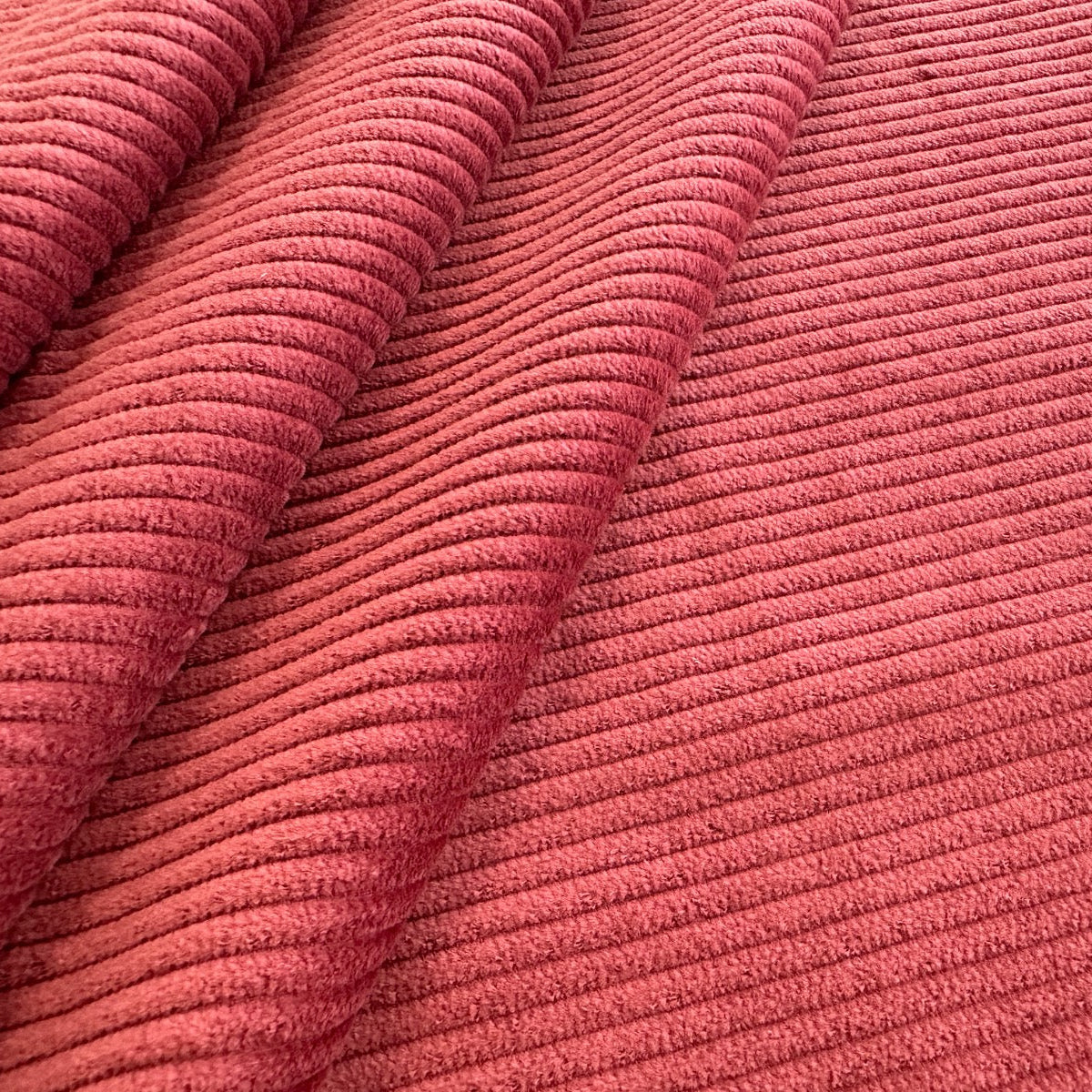 C816 4.5 Wale Corduroy Rose