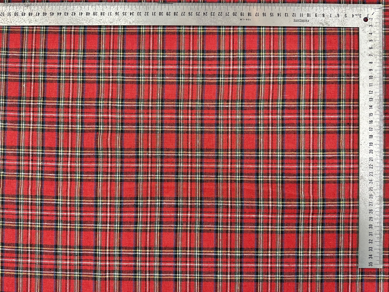 C827 Woven Christmas Tartan Red