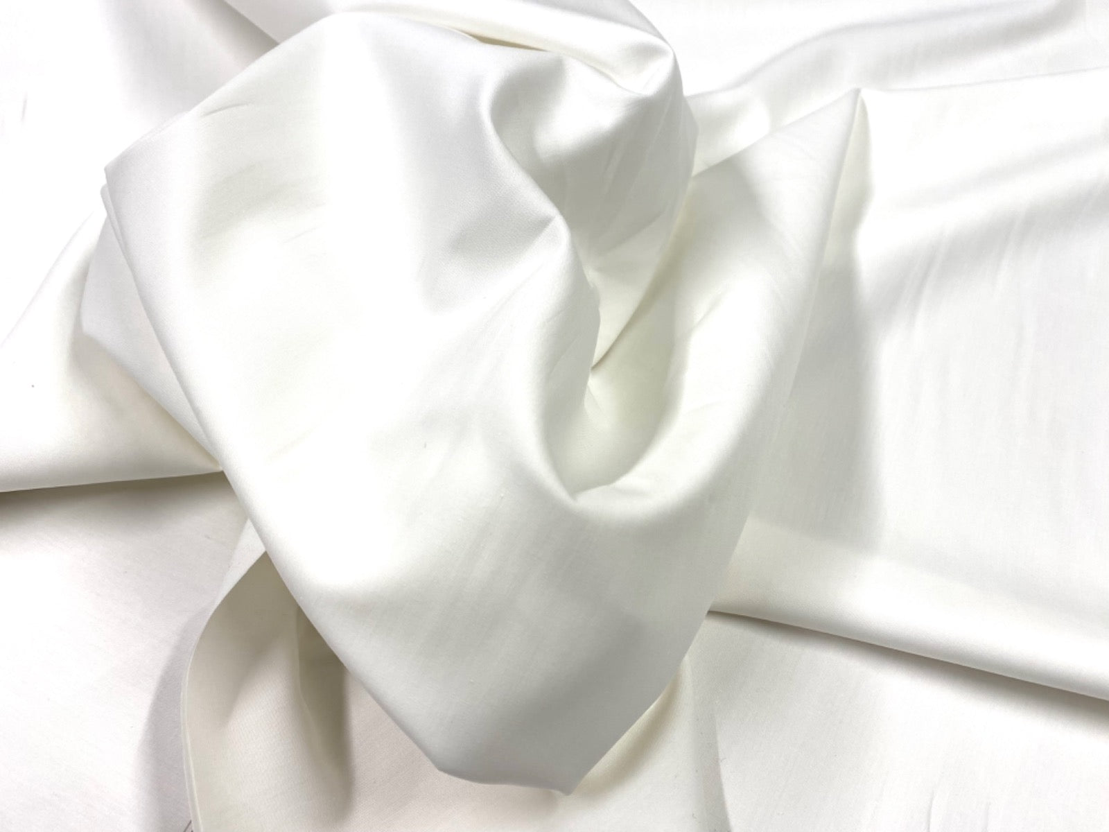 300cm wide luxury cotton sheeting