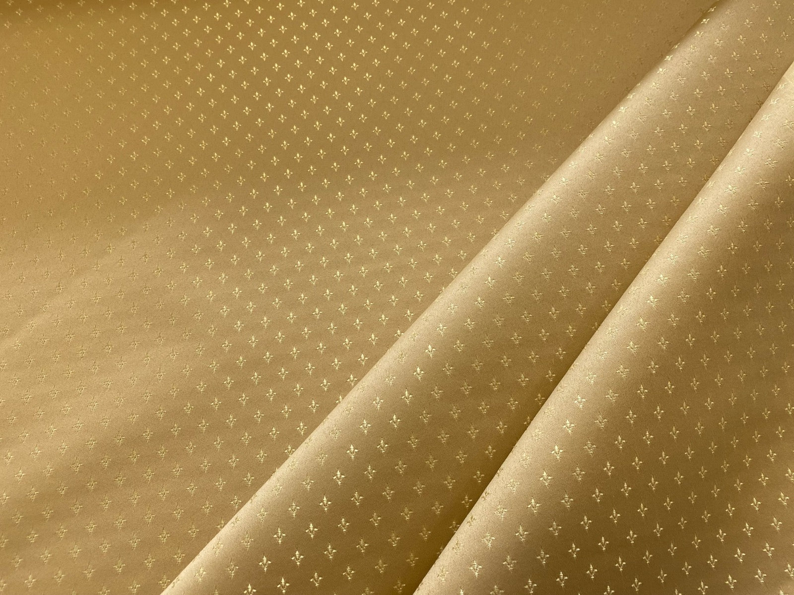 Fleur De Lys Jacquard Gold H409
