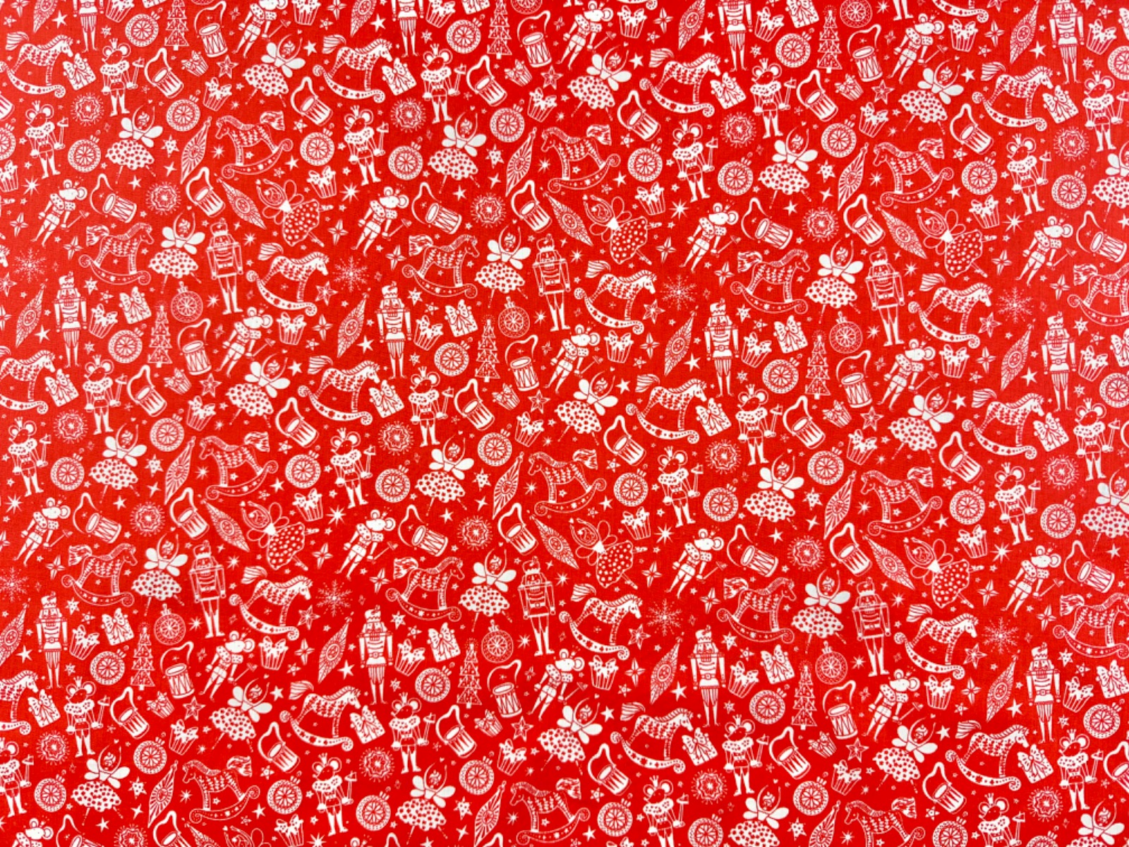 i337 Christmas Tree Characters Red