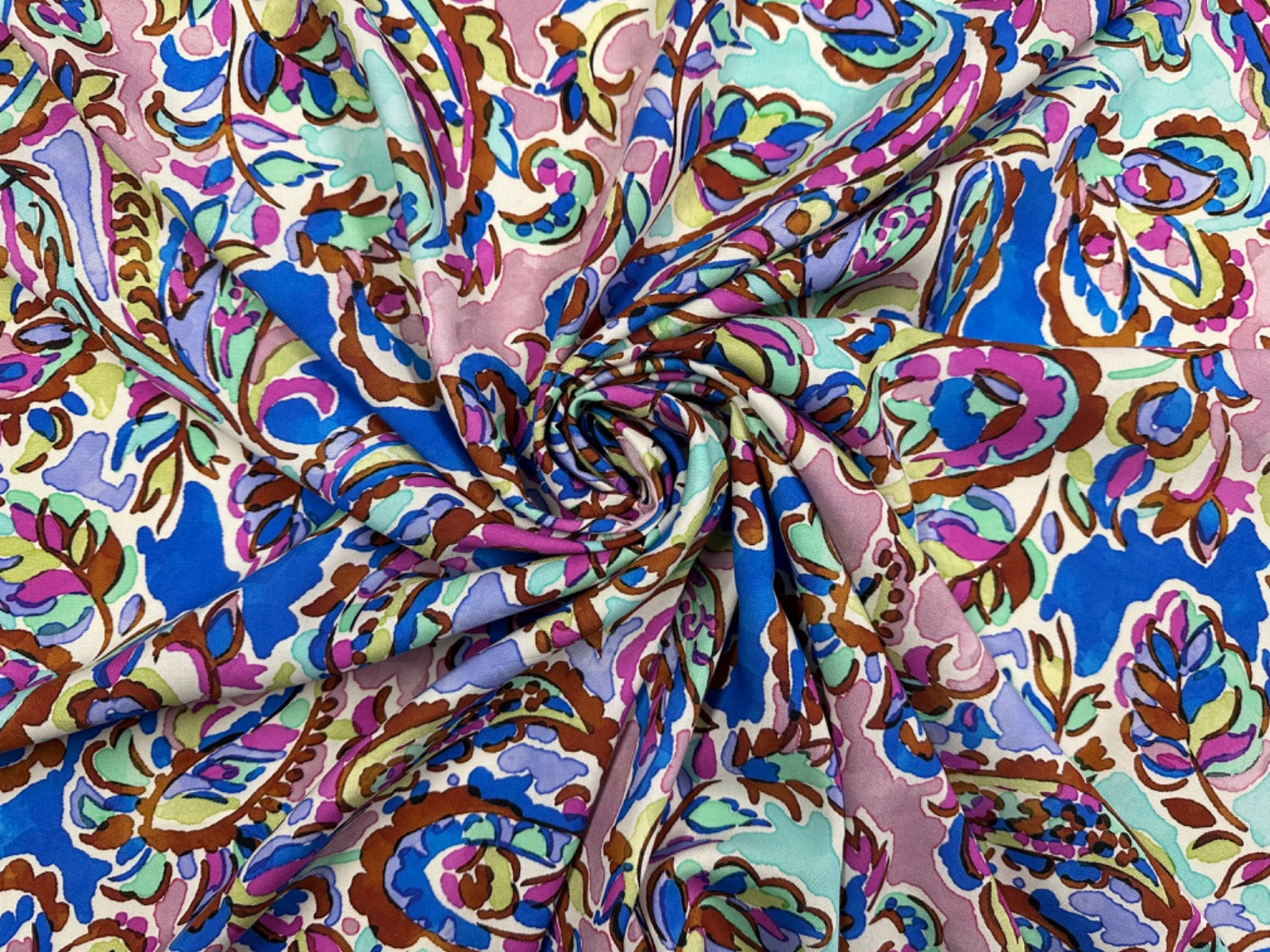 H368 Funky Paisley Viscose Multi