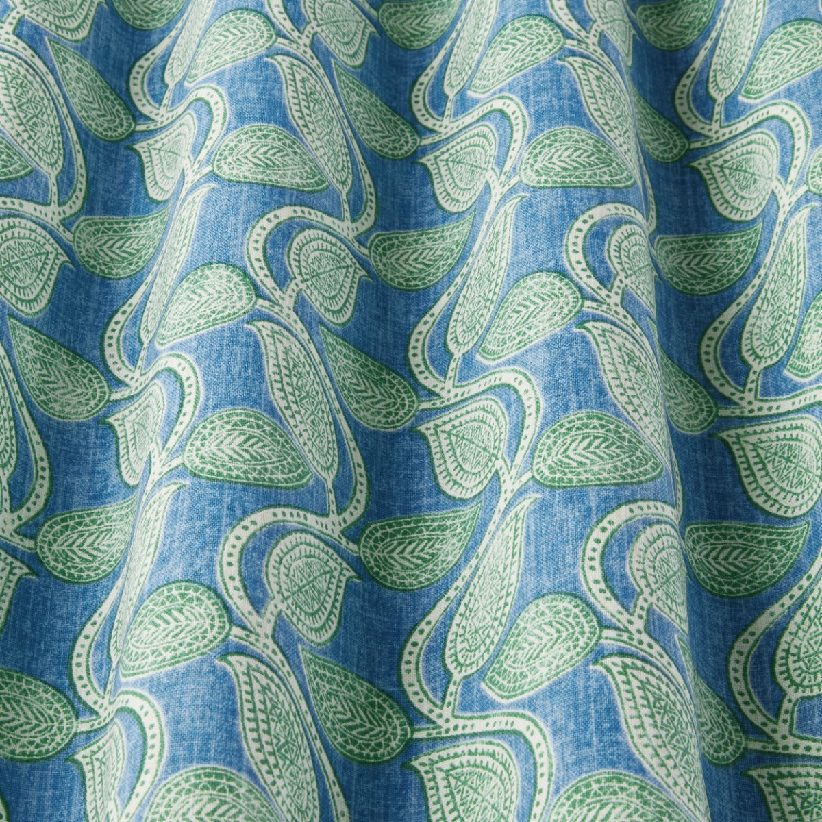 iLiv Kantha Topaz