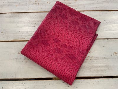 RE3930 0.9m Faux croc skin leatherette  (140cm wide) 